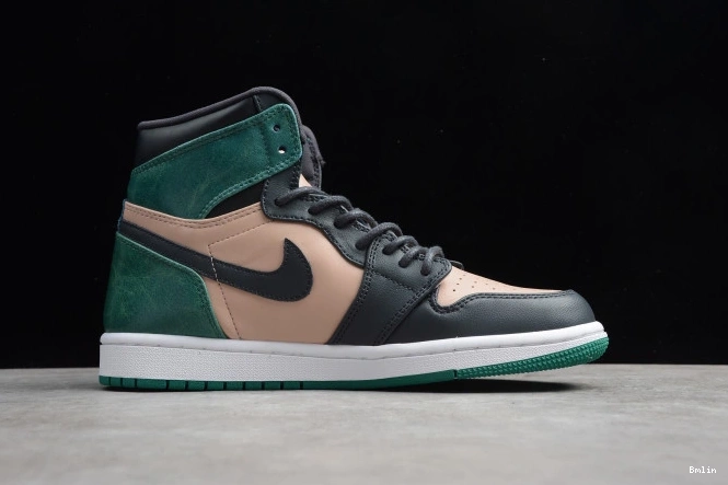 Boostmaster lin Bio Jordan Retro 1 AH7389-203 High Beige Mystic Air Green Anthracite 0820